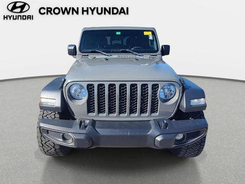 2020 Jeep Gladiator Sport