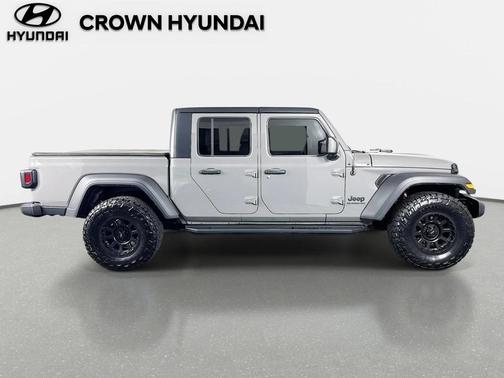 2020 Jeep Gladiator Sport