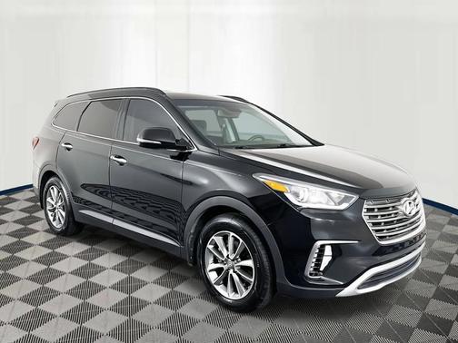 2018 Hyundai SANTA FE SE