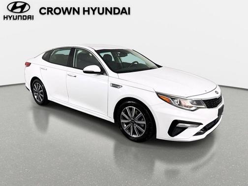 Snow White Pearl 2019 Kia Optima EX