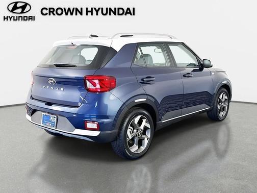 2025 Hyundai VENUE Limited