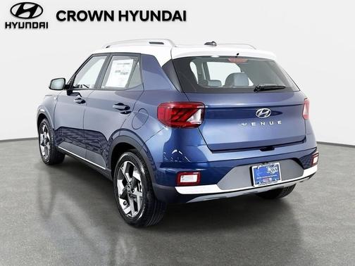 2025 Hyundai VENUE Limited