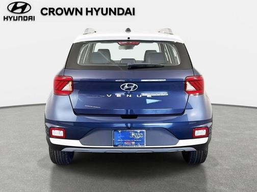 2025 Hyundai VENUE Limited