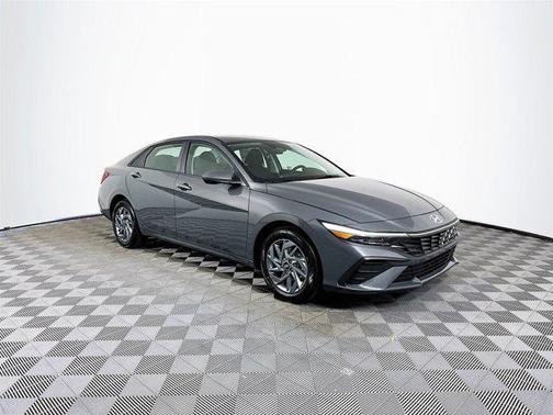 2025 Hyundai ELANTRA HEV Blue