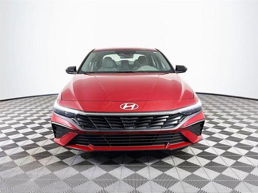 2025 Hyundai ELANTRA Sport