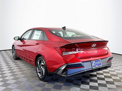 2025 Hyundai ELANTRA Sport