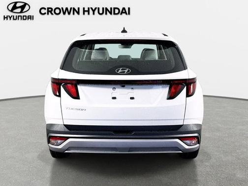 Serenity White Pearl 2026 Hyundai TUCSON SE