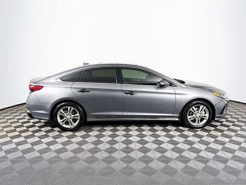 2019 Hyundai SONATA Sport