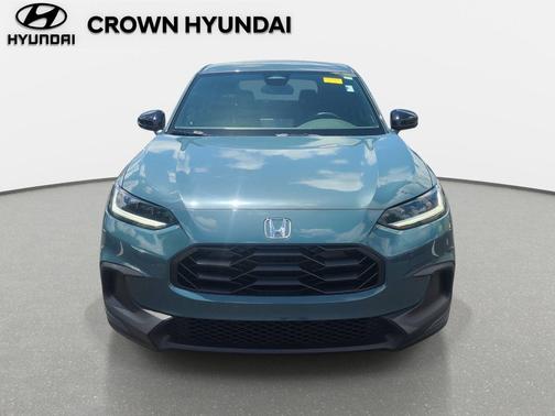Nordic Forest Pearl 2024 Honda HR-V Sport