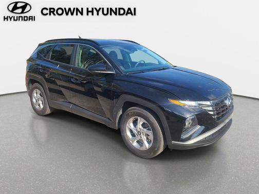 Black Pearl 2024 Hyundai TUCSON SEL