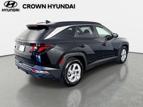 Black Pearl 2024 Hyundai TUCSON SEL