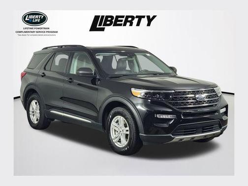 Black Metallic 2023 Ford Explorer XLT