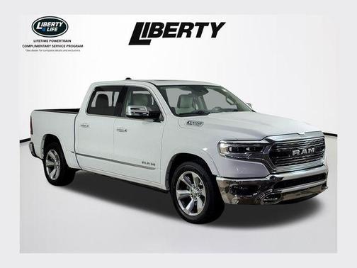 Bright White Clearcoat 2022 RAM 1500 Limited