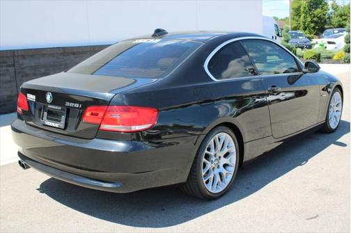 2007 BMW 328 328i Coupe