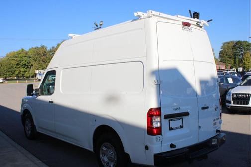2015 Nissan NV Cargo NV2500 HD SV V8