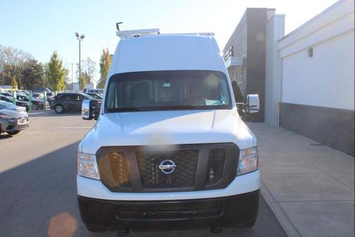 2015 Nissan NV Cargo NV2500 HD SV V8