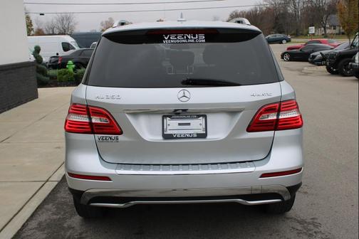 2012 Mercedes-Benz M-Class 4MATIC