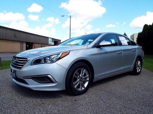 2017 Hyundai SONATA SE