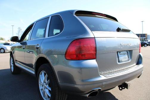 2005 Porsche Cayenne S