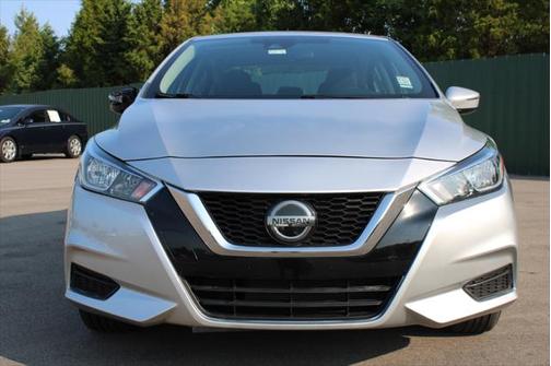 2021 Nissan Versa 1.6 SV