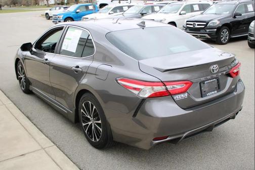 Predawn Gray Mica 2020 Toyota Camry SE