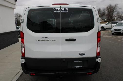 2016 Ford Transit-250 Base