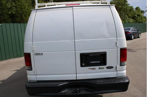 2013 Ford E150 Base