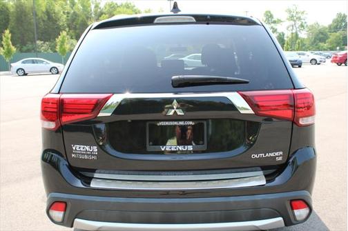 2017 Mitsubishi Outlander SE