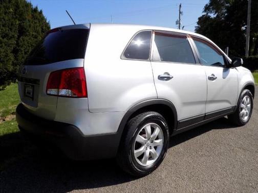 2012 Kia Sorento LX