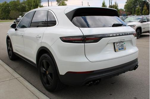 2019 Porsche Cayenne Base