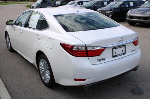 2014 Lexus ES 350 Base