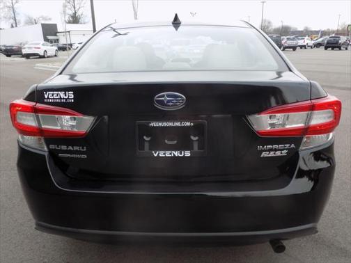 2017 Subaru Impreza 2.0i Premium