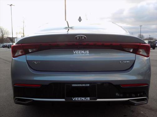 2021 Kia K5 LXS