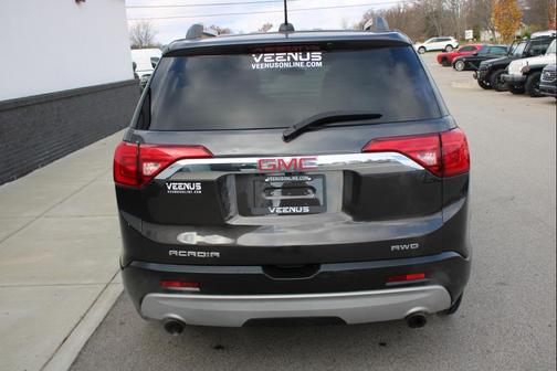 2018 GMC Acadia SLE-2