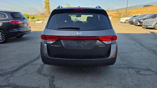 Modern Steel Metallic 2015 Honda Odyssey Touring
