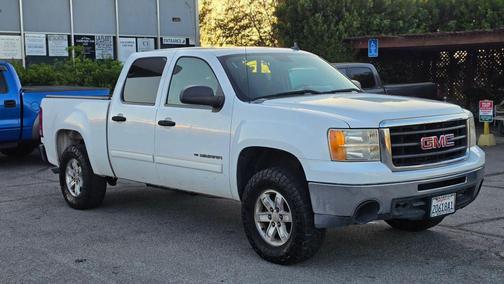 Summit White 2011 GMC Sierra 1500 XFE