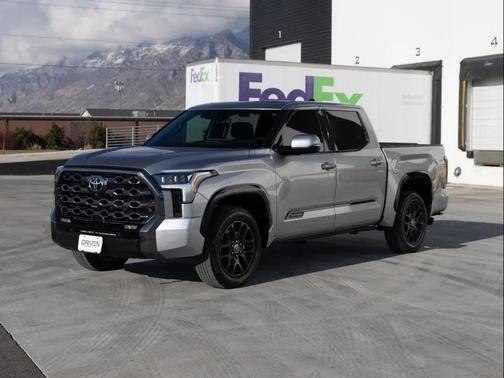 2023 Toyota Tundra Platinum