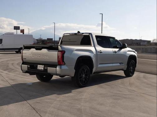 2023 Toyota Tundra Platinum