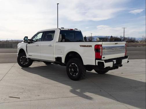 2023 Ford F-350 Platinum