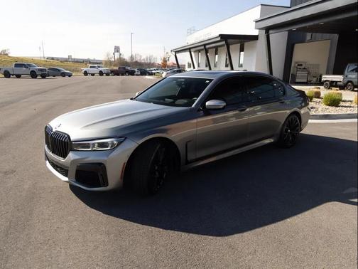 2020 BMW 750 i xDrive