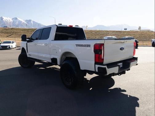 2024 Ford F-350 Lariat