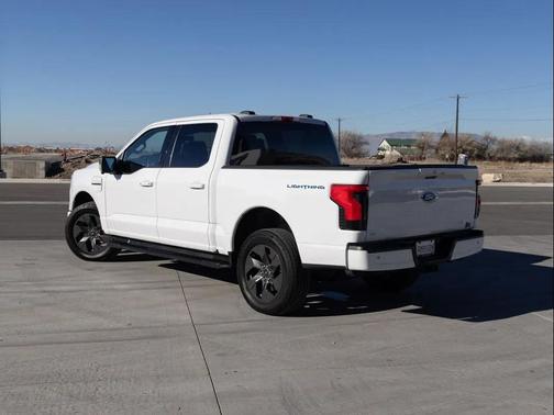 2023 Ford F-150 Lightning XLT