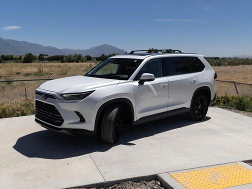 Wind Chill Pearl 2024 Toyota Grand Highlander Platinum