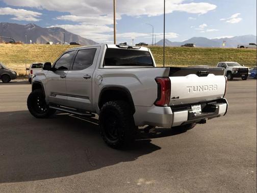 2023 Toyota Tundra Platinum