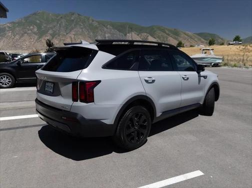 2023 Kia Sorento S