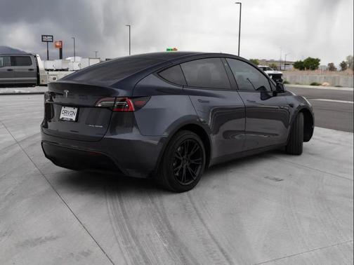 Midnight Silver Metallic 2021 Tesla Model Y Long Range Dual Motor All-Wheel Drive