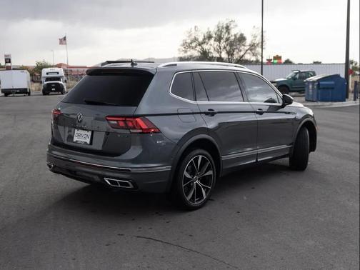 2023 Volkswagen Tiguan 2.0T SEL R-Line 4MOTION