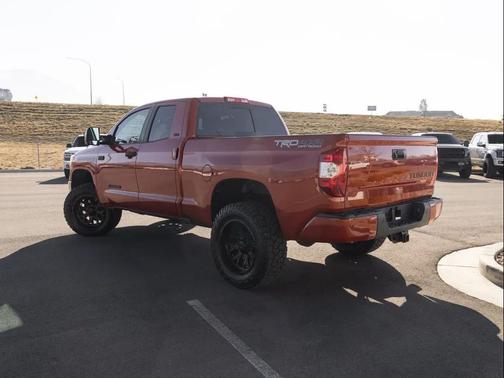 2017 Toyota Tundra SR5