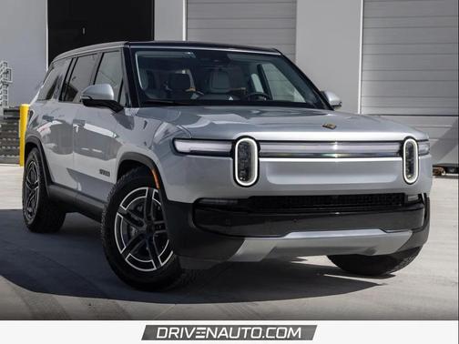 2025 Rivian R1S Adventure Dual Motor Standard Pack