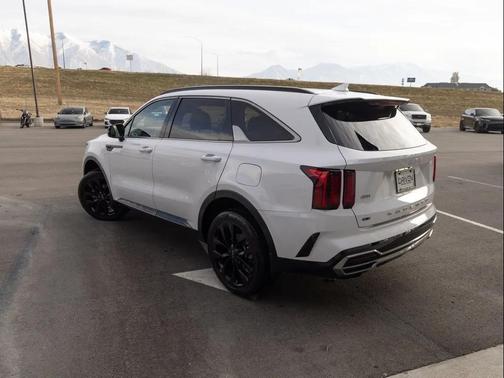 2022 Kia Sorento EX